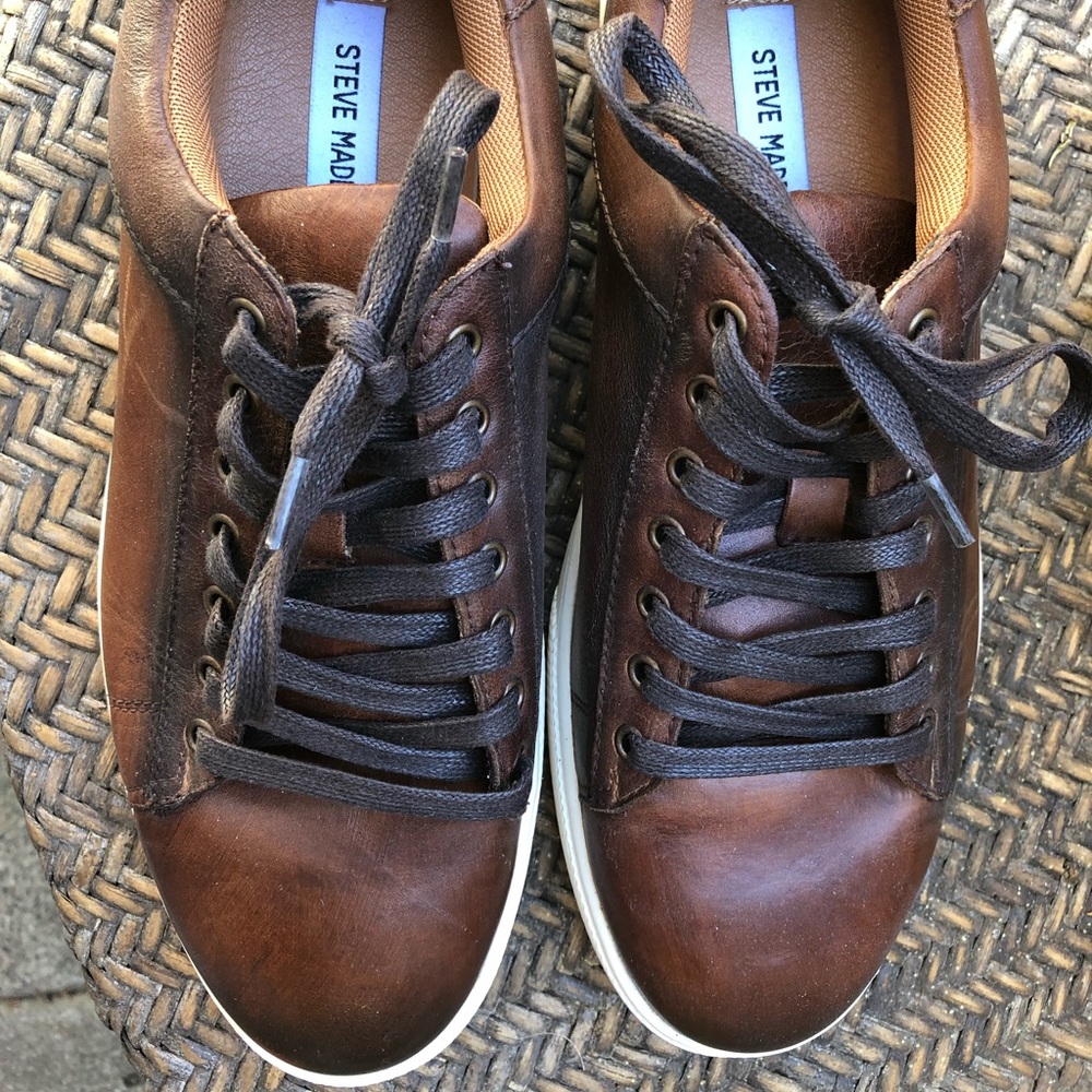 Steve Madden brown leather sneakers